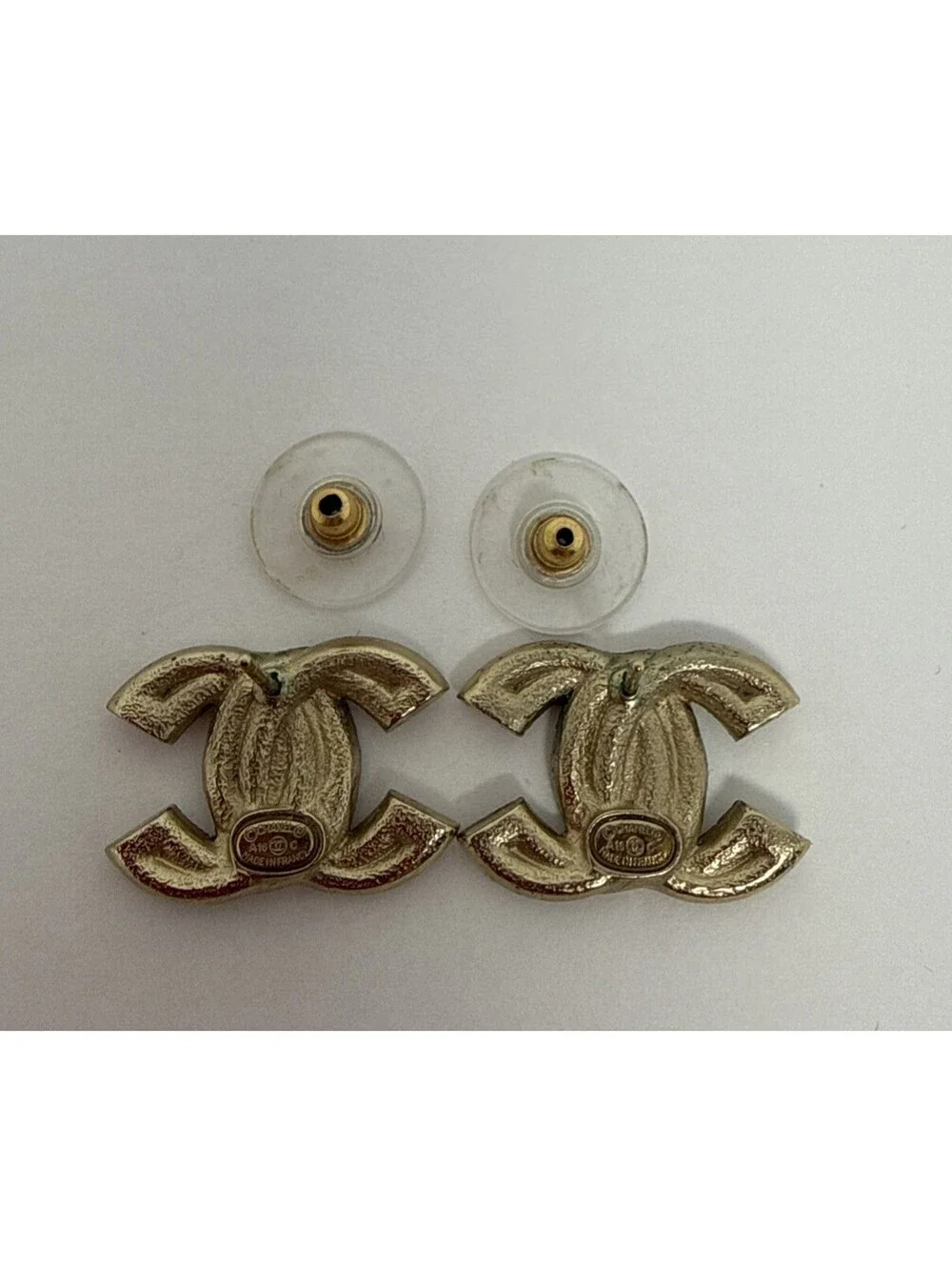 CHANEL Double CC Crystal Logo Earrings   Gold Tone ( No Box)